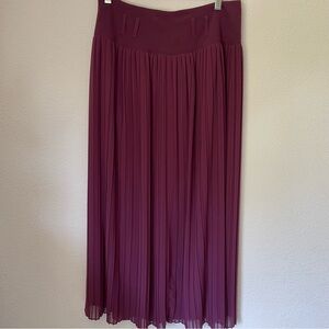 Soft Surroundings Elegant Purple Pleated Skirt, Size SP